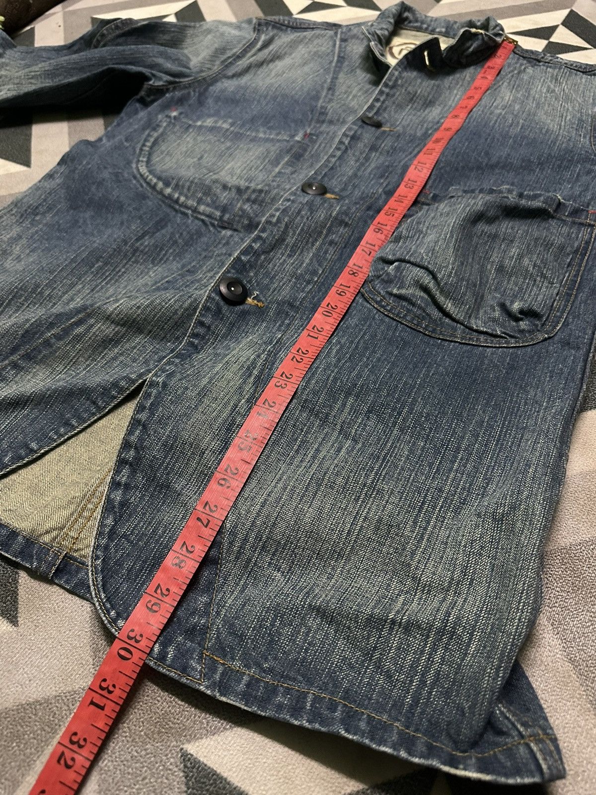 Levi's Levi’s Red single pocket denim jacket size L Size US L / EU 52-54 / 3 - 12 Thumbnail