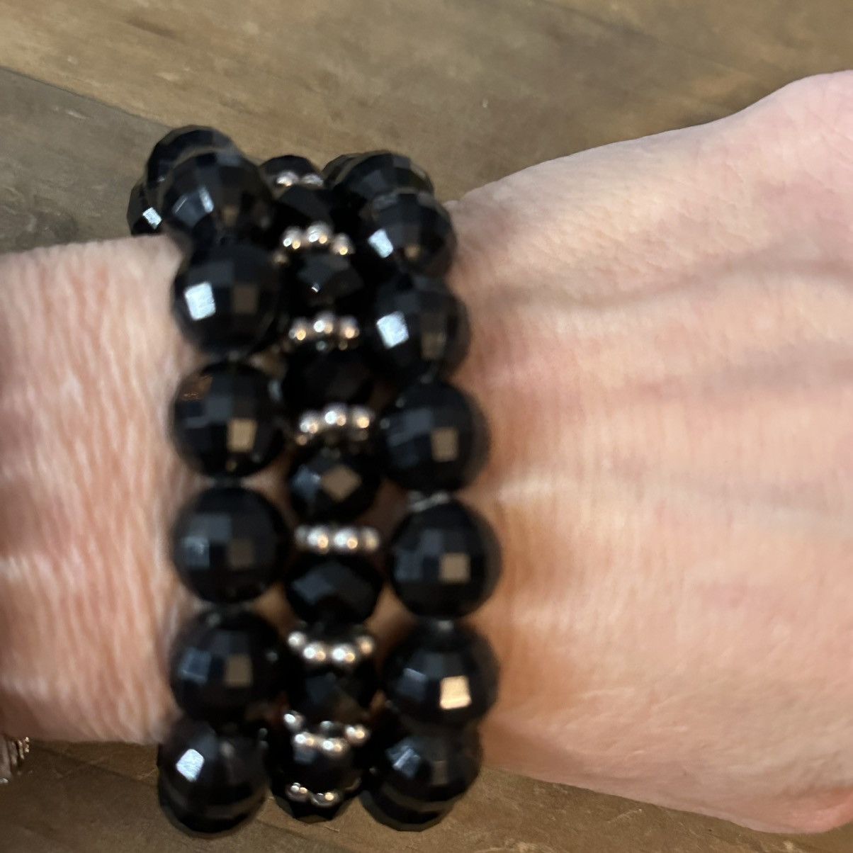 Other Black faceted bead stretch bracelets Size ONE SIZE - 2 Thumbnail