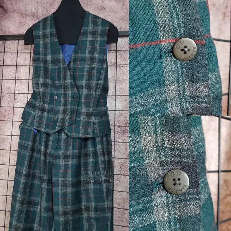 Dior Dior Wool Plaid Sleeveless Cardigan in Green . Size M / US 6-8 / IT 42-44 - 2 Thumbnail