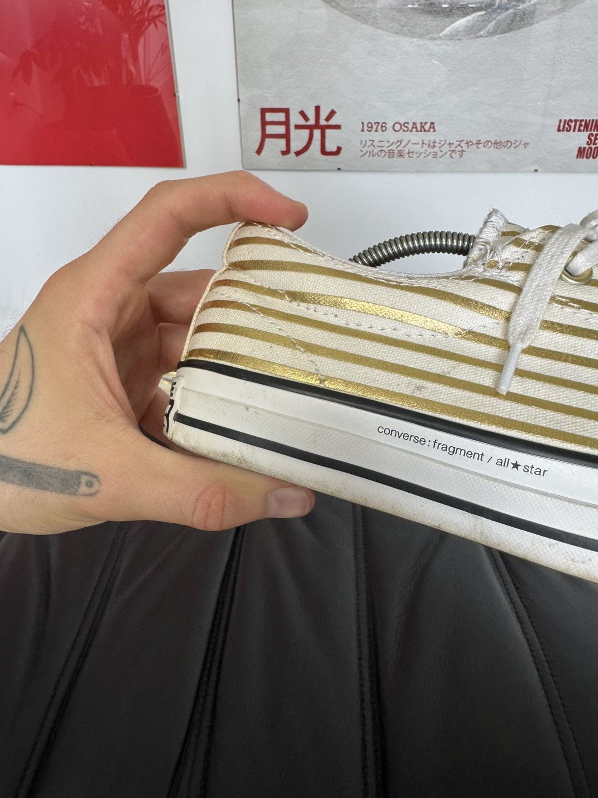 Converse × Fragment Design Fragment Design x Converse Chuck Taylor Low Gold Stripes Size US 8.5 / EU 41-42 - 3 Thumbnail