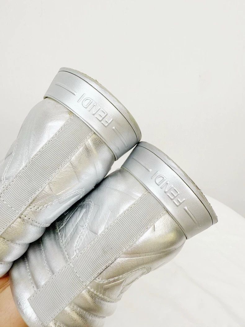 Fendi Fendi Silver High Top Sneakers Size 36 Size US 6 / IT 36 - 6 Thumbnail