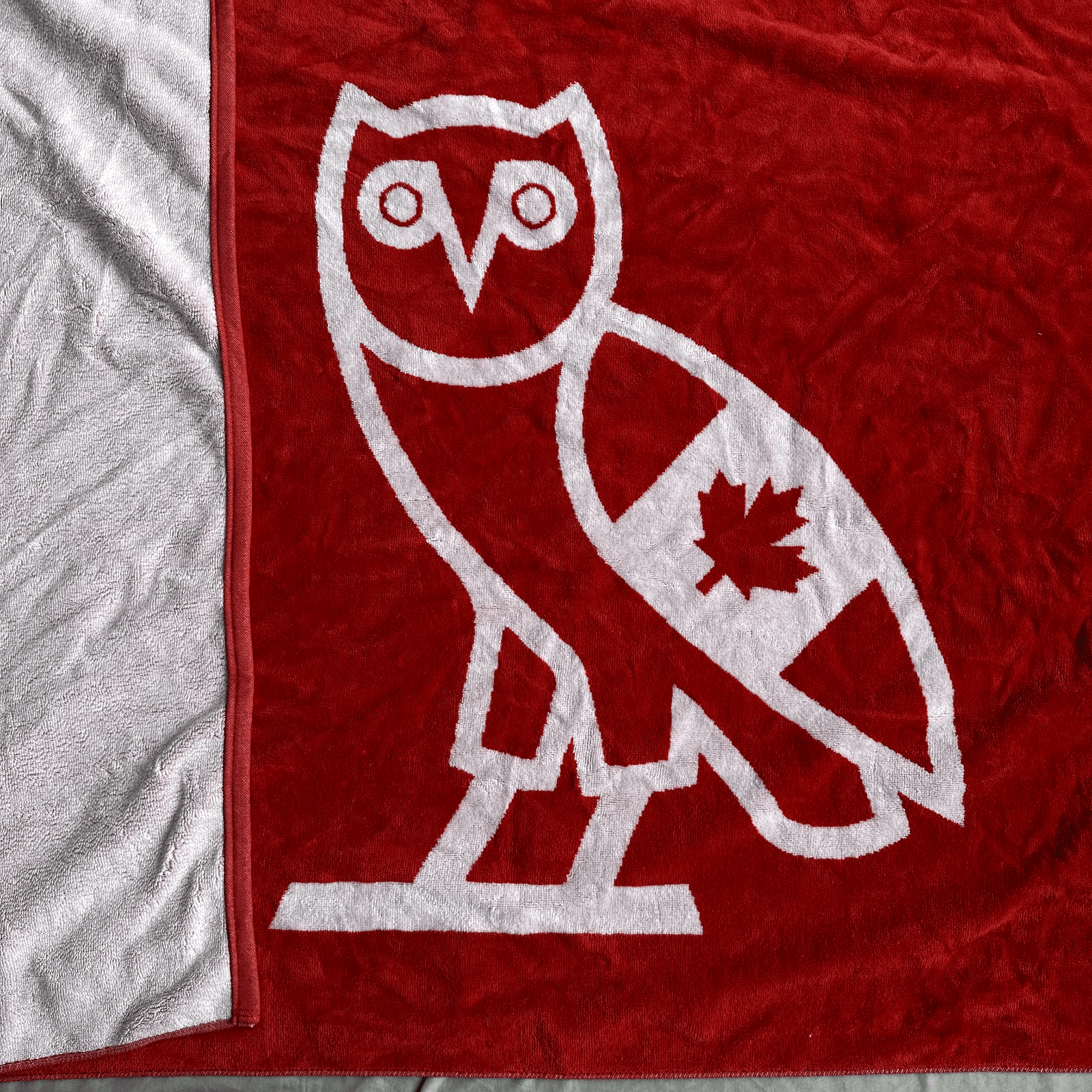 October's Very Own OVO Canda OG Owl Towel Red and White Size ONE SIZE - 2 Thumbnail