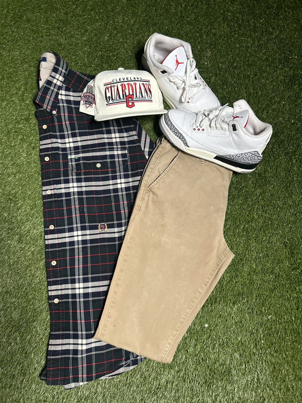 Tommy Hilfiger 🤩 Vintage Tommy Hilfiger!! Size US M / EU 48-50 / 2 - 1 Thumbnail