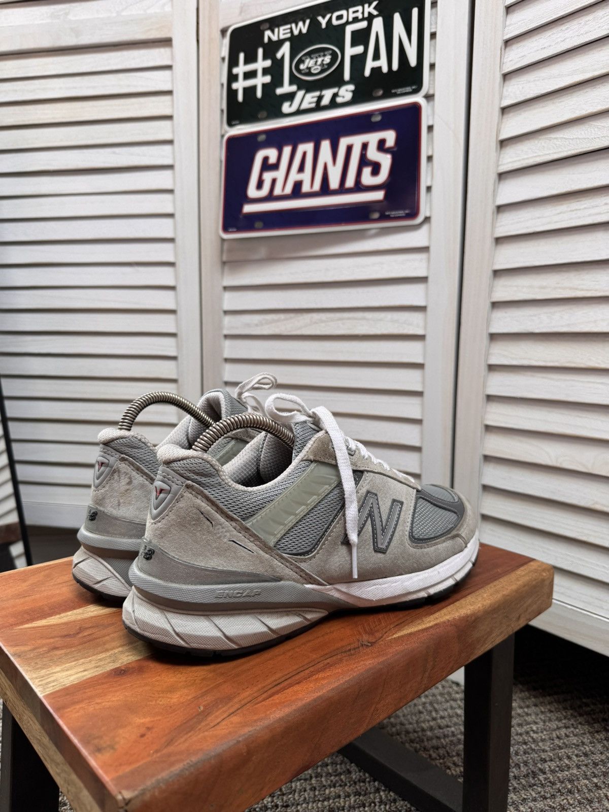New Balance Men’s Casual Sneakers New Balance 990 V5 Silver Size US 8 / EU 41 - 8 Thumbnail
