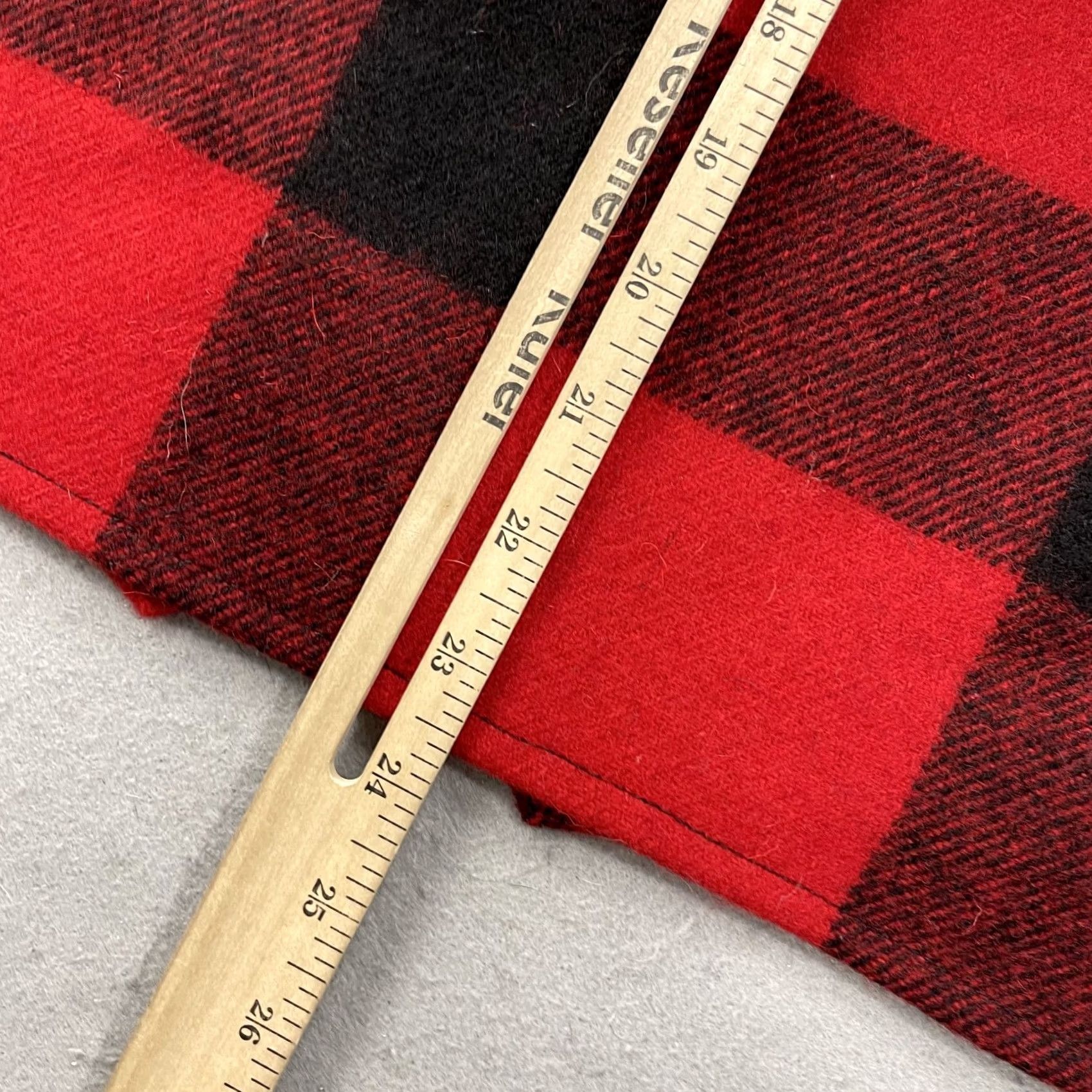Vintage VINTAGE Bemidji Woolen Mills Vest Mens M Red Buffalo Plaid Full Zip USA Vest Mens M Red Buffalo Plaid Full Zip USA Size US M / EU 48-50 / 2 - 8 Thumbnail