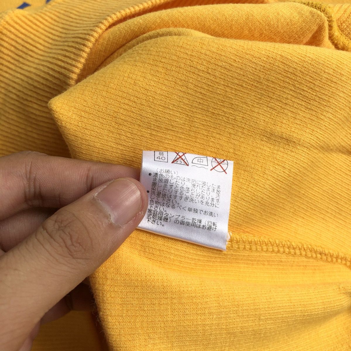 Honda Vintage 80s Camel F1 Team Lotus Honda Crewneck Yellow Size US XL / EU 56 / 4 - 16 Thumbnail