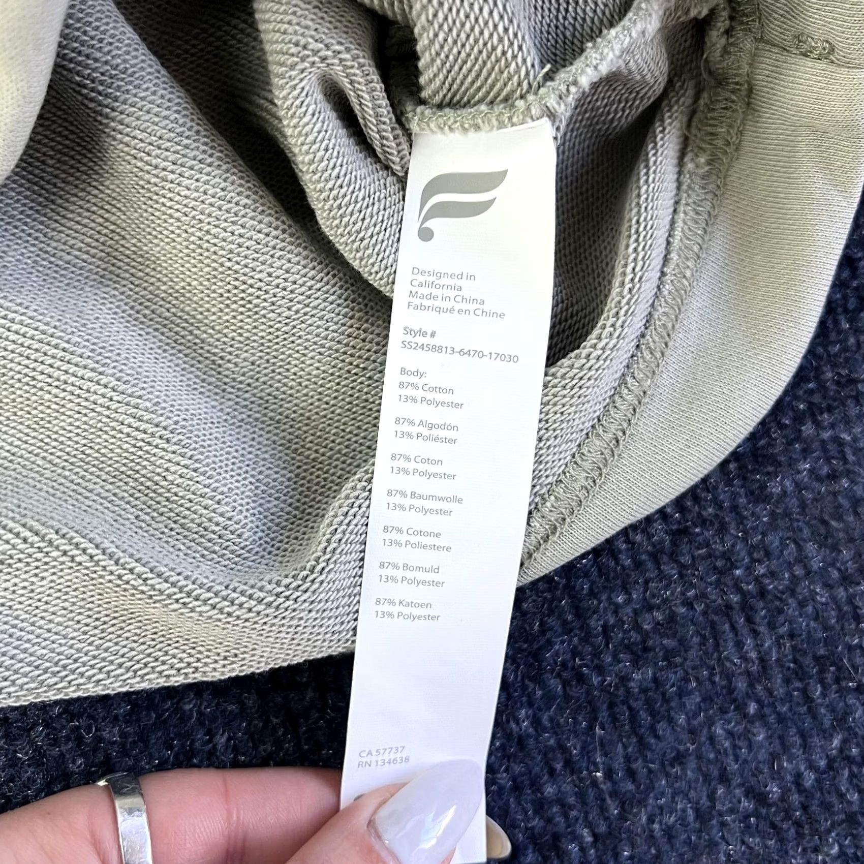 Fabletics Fabletics Hoodie Womens S Beige Sleeveless Pullover Kangaroo Pocket Boxy Hoodie Mens Womens (adjusted) Size S / US 4 / IT 40 - 6 Thumbnail