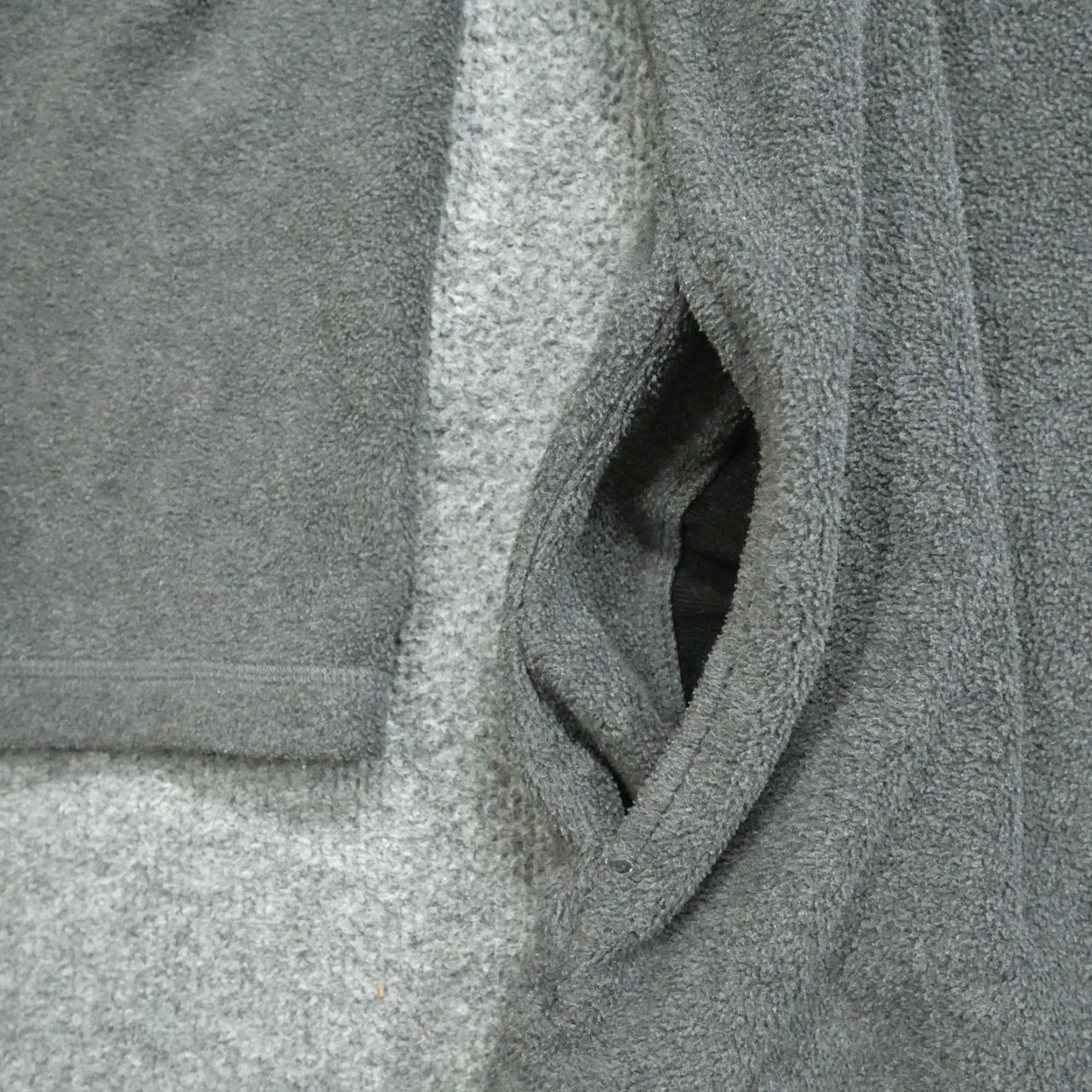 Old Navy VINTAGE Old Navy Sweatshirt 2XL Grey Quarter Zip Fleece Spell Out Y2K Mens Regular Long Sleeve Mock Neck Pullover 1/4 Zip Winter Logo Size US XXL / EU 58 / 5 - 5 Thumbnail