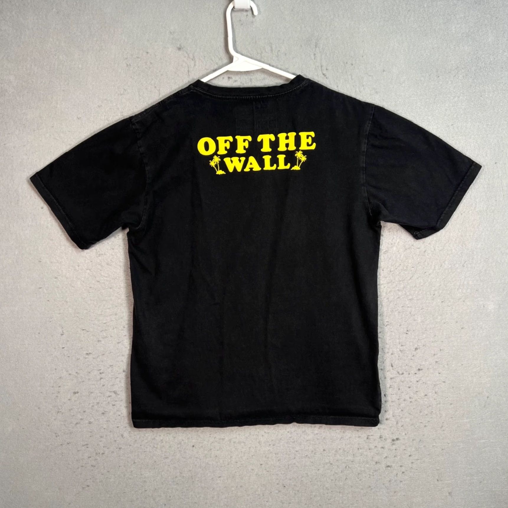 Vans Vans Off The Wall Art By Myeong Ju Collection T-Shirt Large Black Mens Shirt Regular Cotton Logo Short Sleeve Crew Neck Vintage: No Size US L / EU 52-54 / 3 - 2 Thumbnail