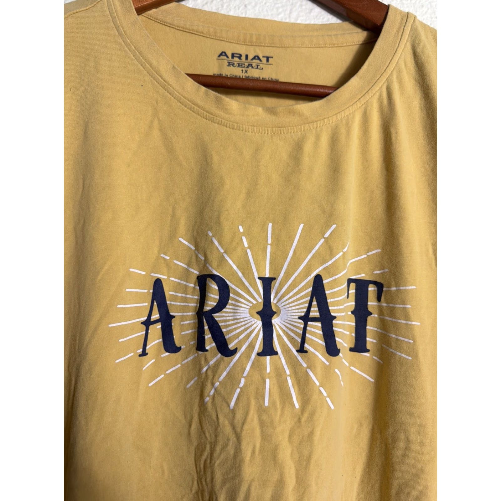 Ariat Ariat T-Shirt Womens 1X Short Sleeve Yellow Spell Out Shirt Women 1X Yellow Size 40" / US 18 - 2 Thumbnail