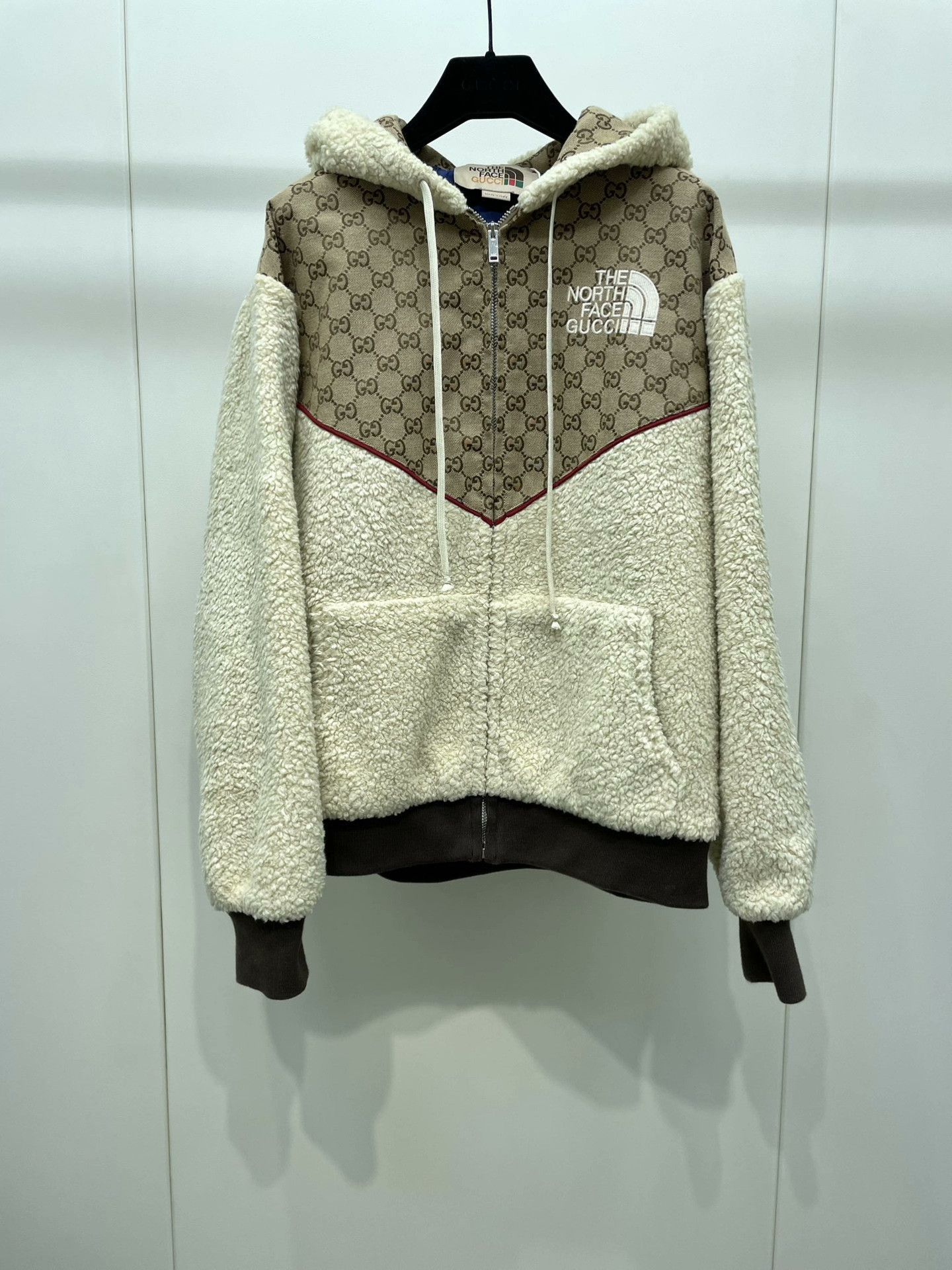 Gucci Gucci x The North Face Teddy Coat Size XS / US 0-2 / IT 36-38 - 1 Thumbnail