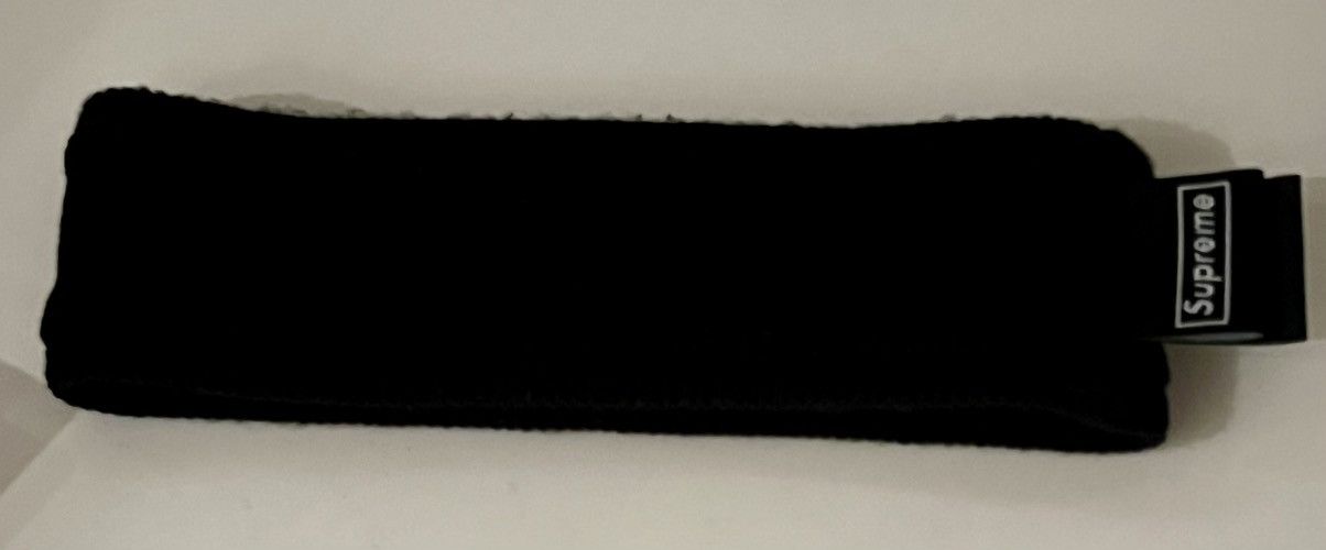 New Era × Supreme Authentic Supreme New Era Arc Logo headband black FW17 os Size ONE SIZE - 4 Thumbnail