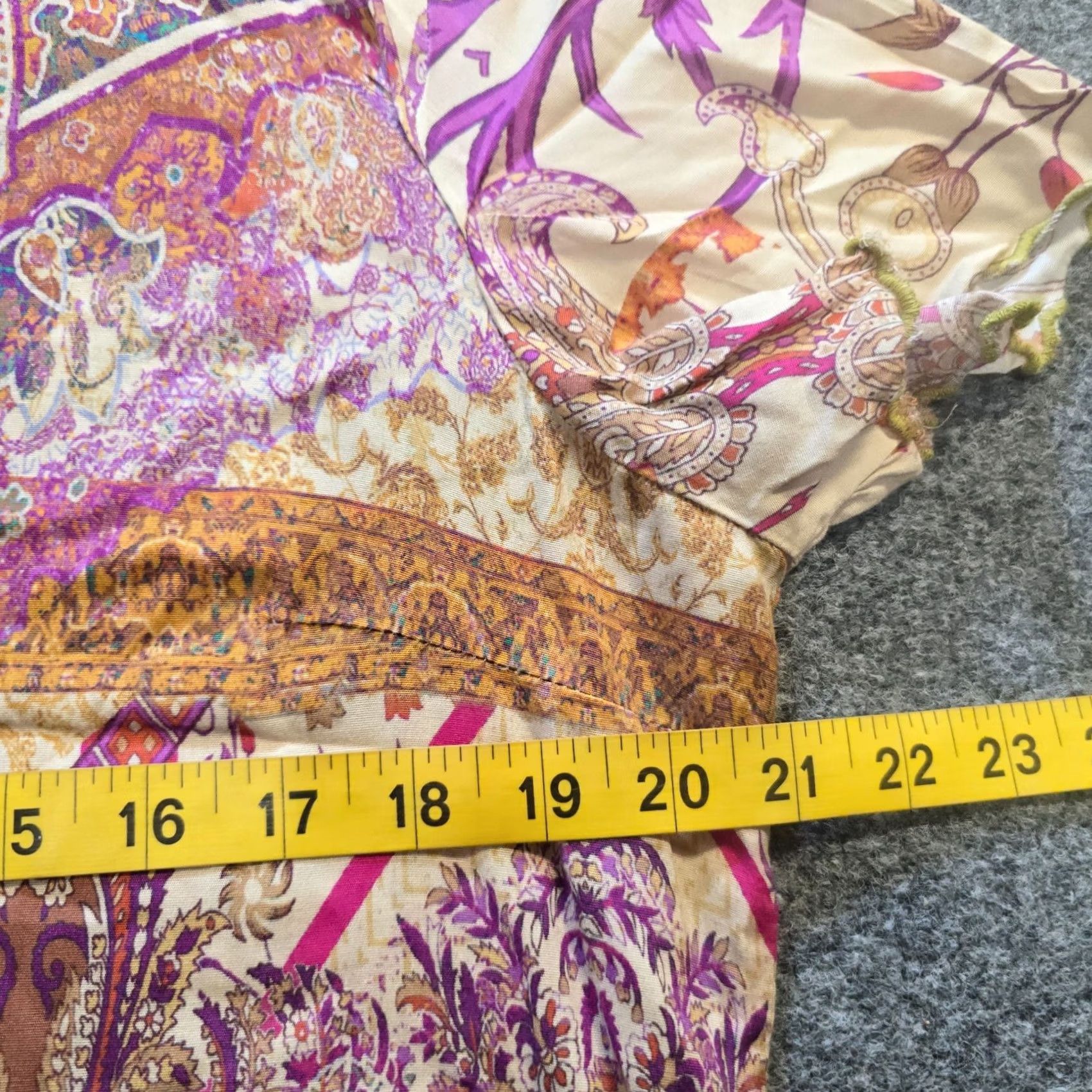 Soft Surroundings Soft Surroundings T-Shirt Womens Large Pink Tan Paisley Watercolor Bohemian Artsy Casual Size L / US 10 / IT 46 - 6 Thumbnail