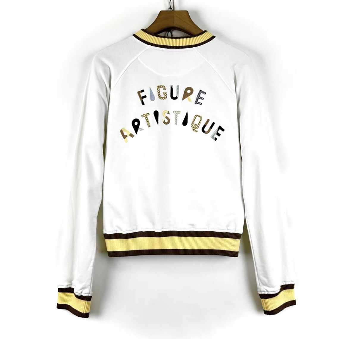 Hermes Hermes V-neck Sweatshirt with Chest Embroidery Logo K12 Size XS / US 0-2 / IT 36-38 - 2 Thumbnail