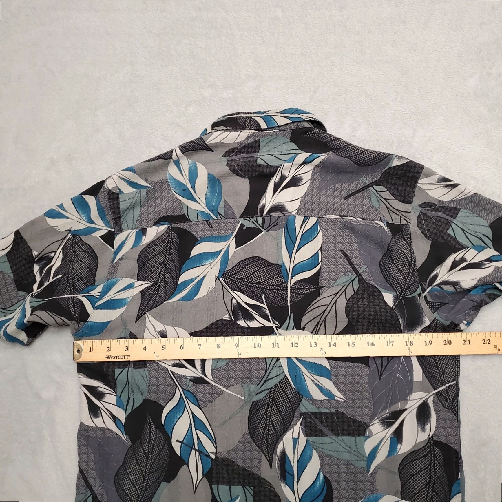 Paradise Paradise Coves Shirt Mens Small Blue Gray Floral Hawaiian 100% Silk Casual Size US S / EU 44-46 / 1 - 7 Thumbnail