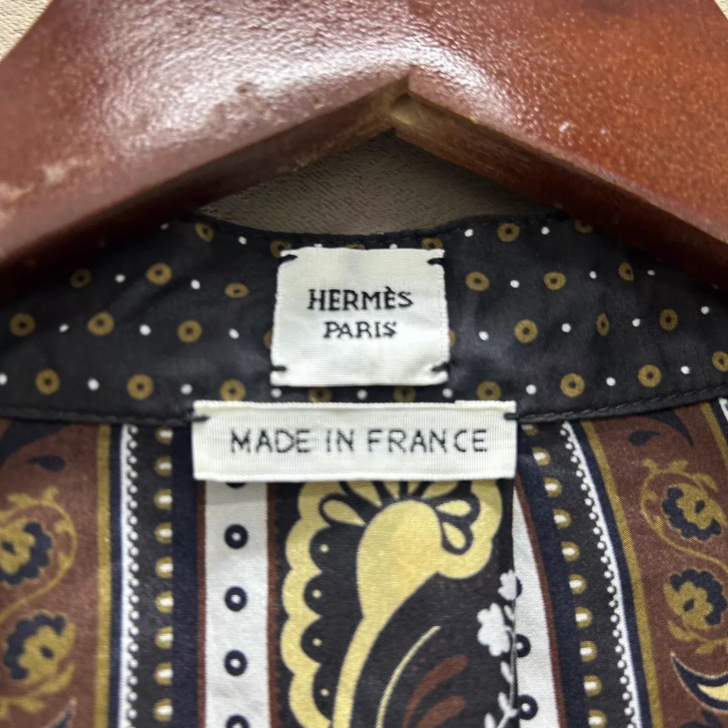 Hermes Hermes Women's 25 Painterly Silk Shirt 36 99 New Size XS / US 0-2 / IT 36-38 - 3 Thumbnail
