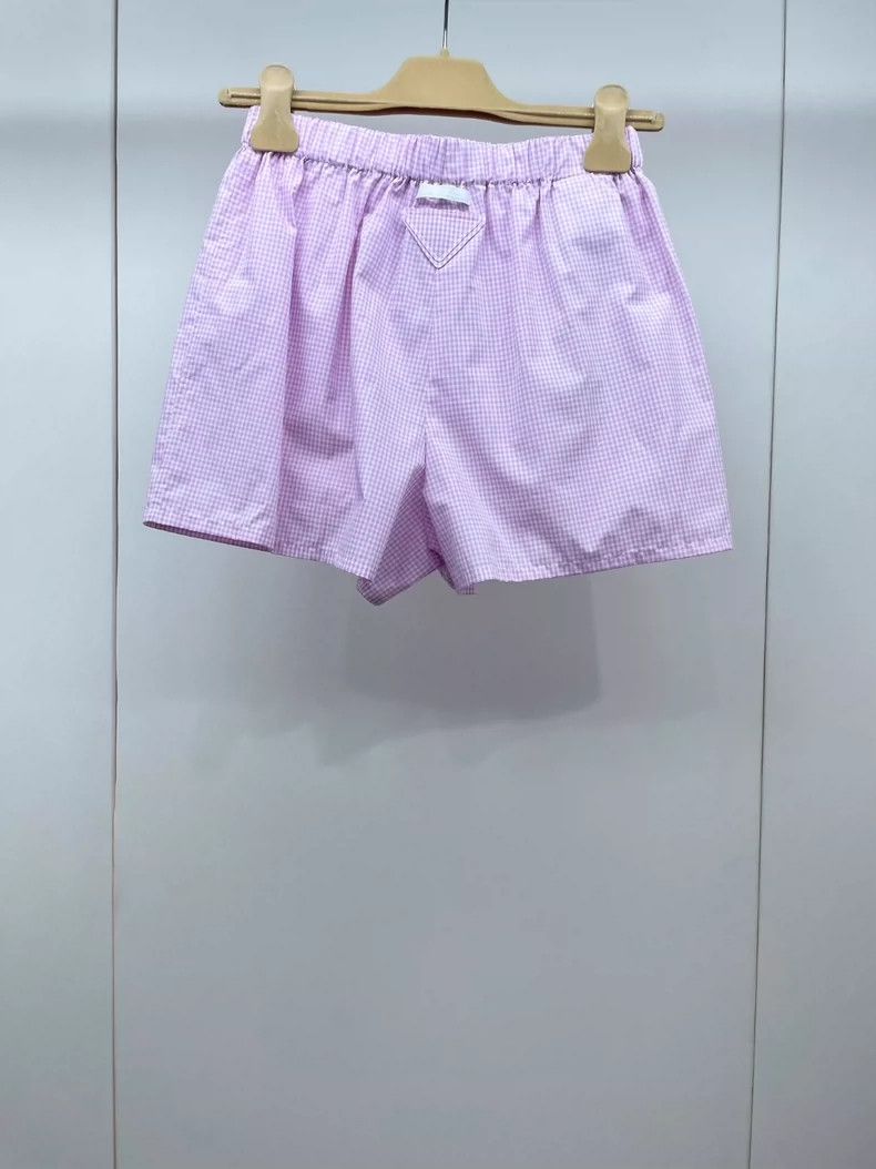 Prada Prada Cherry blossom pink plaid shorts 2505-Nextarrow Size 24" / US 00 / IT 34 - 2 Thumbnail