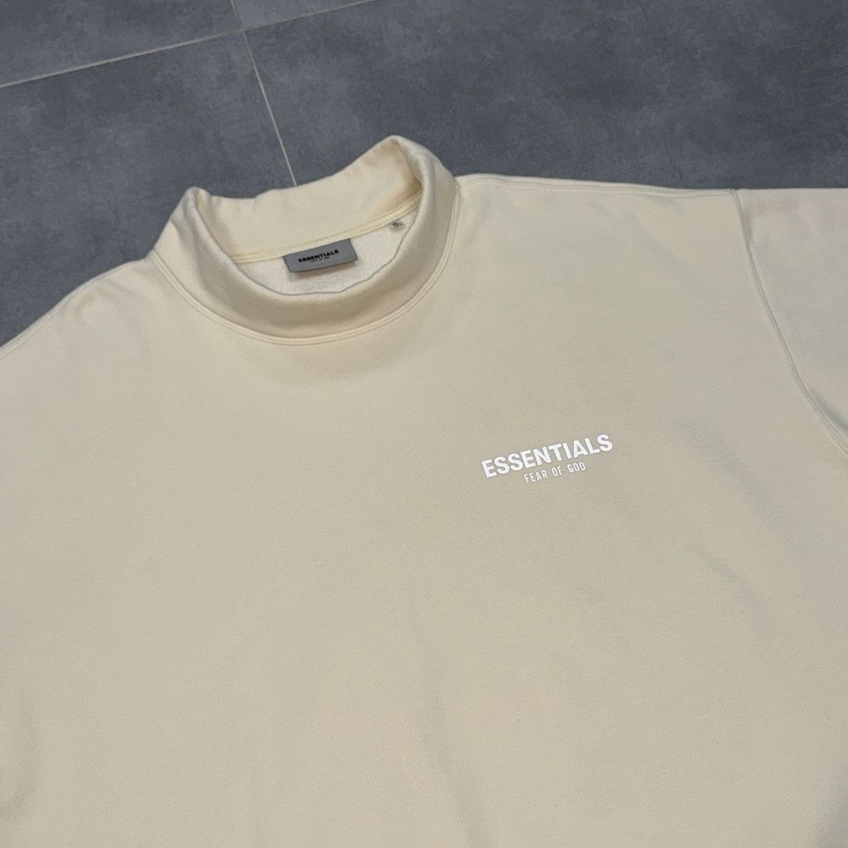 Fear of God Fear of God Essentials Pullover Mock Neck Fleece Sweatshirt Size US XL / EU 56 / 4 - 8 Thumbnail
