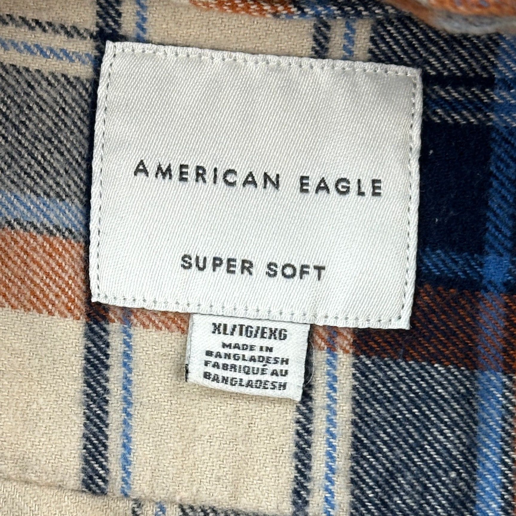 American Eagle Outfitters American Eagle Shirt Mens XL Cream Plaid Flannel Super Soft Button Up Classic Size US XL / EU 56 / 4 - 5 Thumbnail