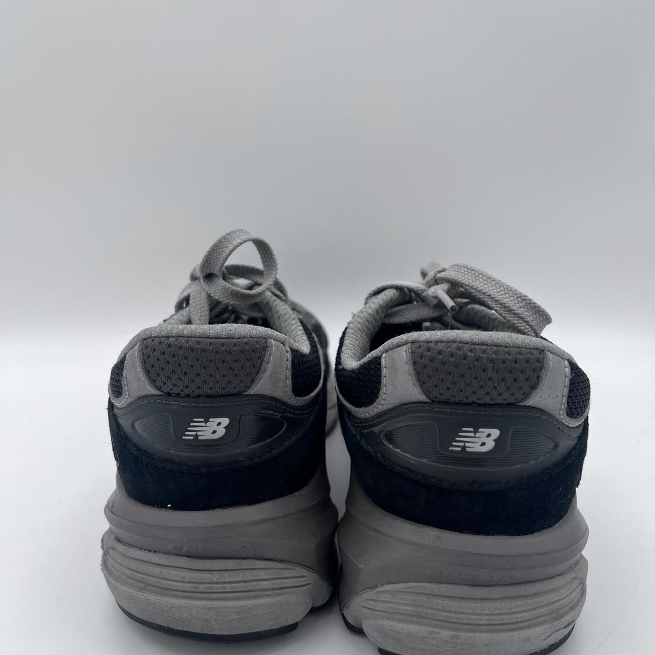 New Balance Men’s New Balance 990v6 M990BK6Black Gray Size 6.5 Size US 6.5 / EU 39-40 - 3 Thumbnail