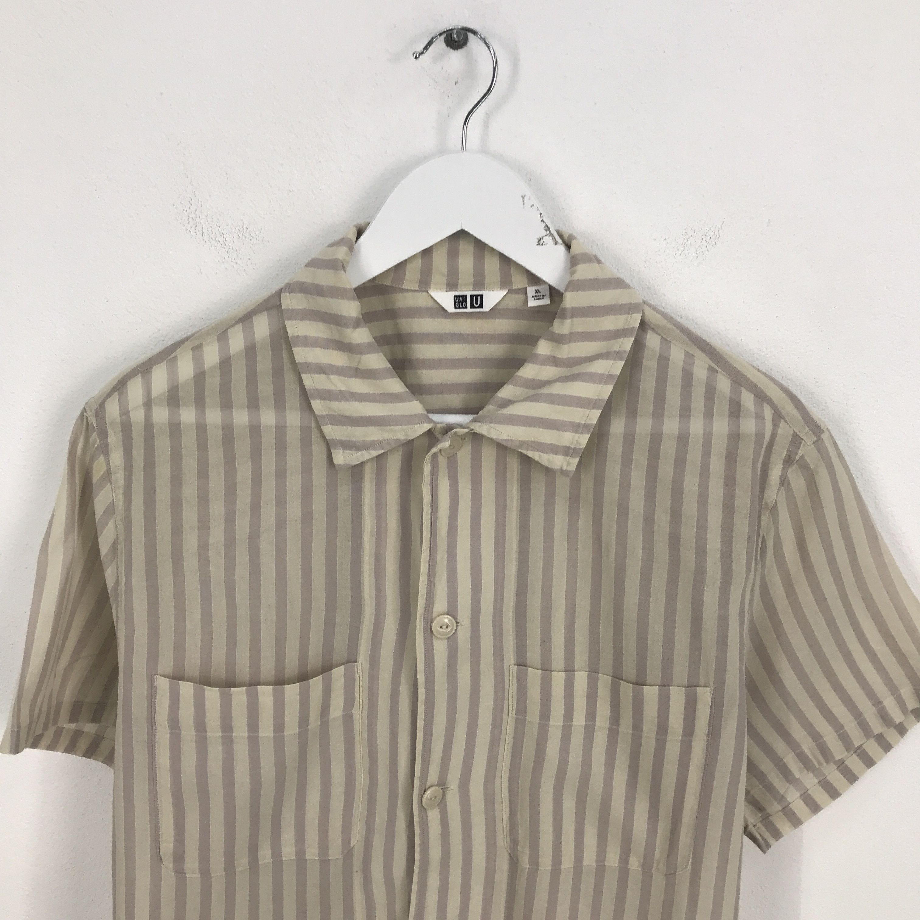 Japanese Brand × Uniqlo Rare Uniqlo Striped short sleeve t-shirt Size US L / EU 52-54 / 3 - 2 Thumbnail