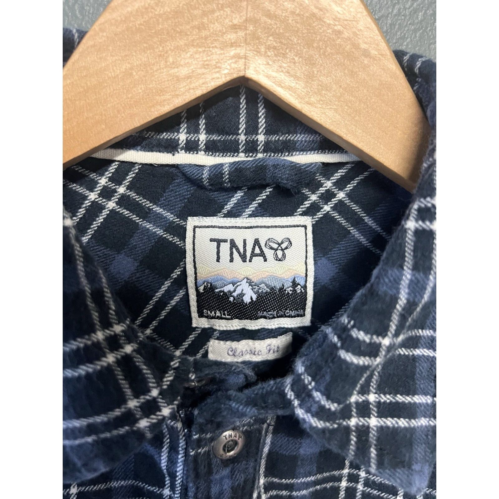 Aritzia Aritzia TNA Womens Button-Up Plaid Flannel Long Sleeve Blue Size S Size S / US 4 / IT 40 - 3 Thumbnail