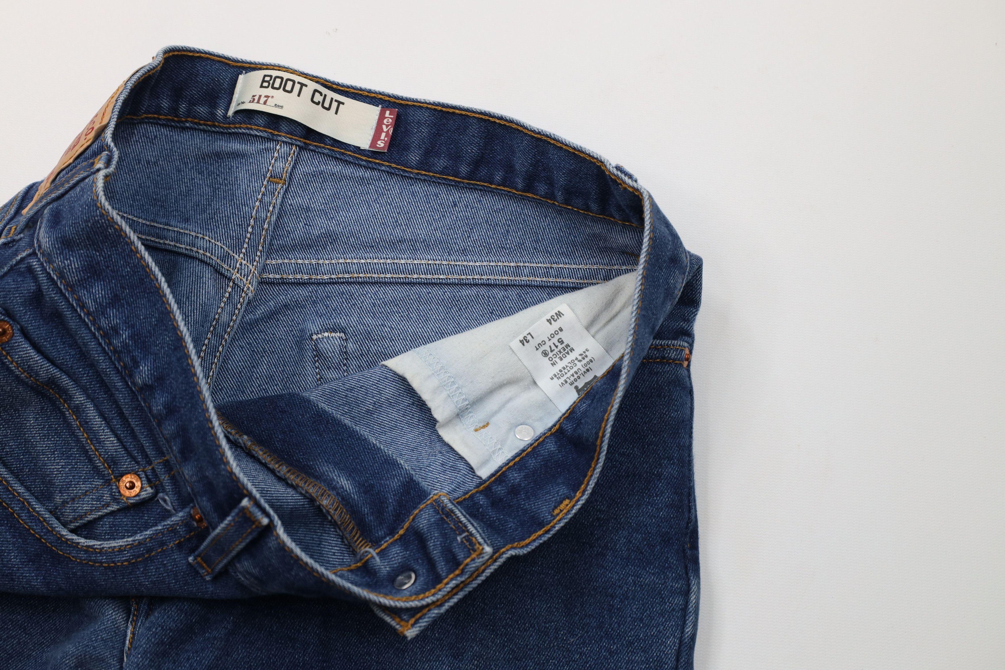 Levi's Vintage Y2K Levis 517 Western Wide Leg Boot Cut Denim Jeans Size US 34 / EU 50 - 9 Thumbnail