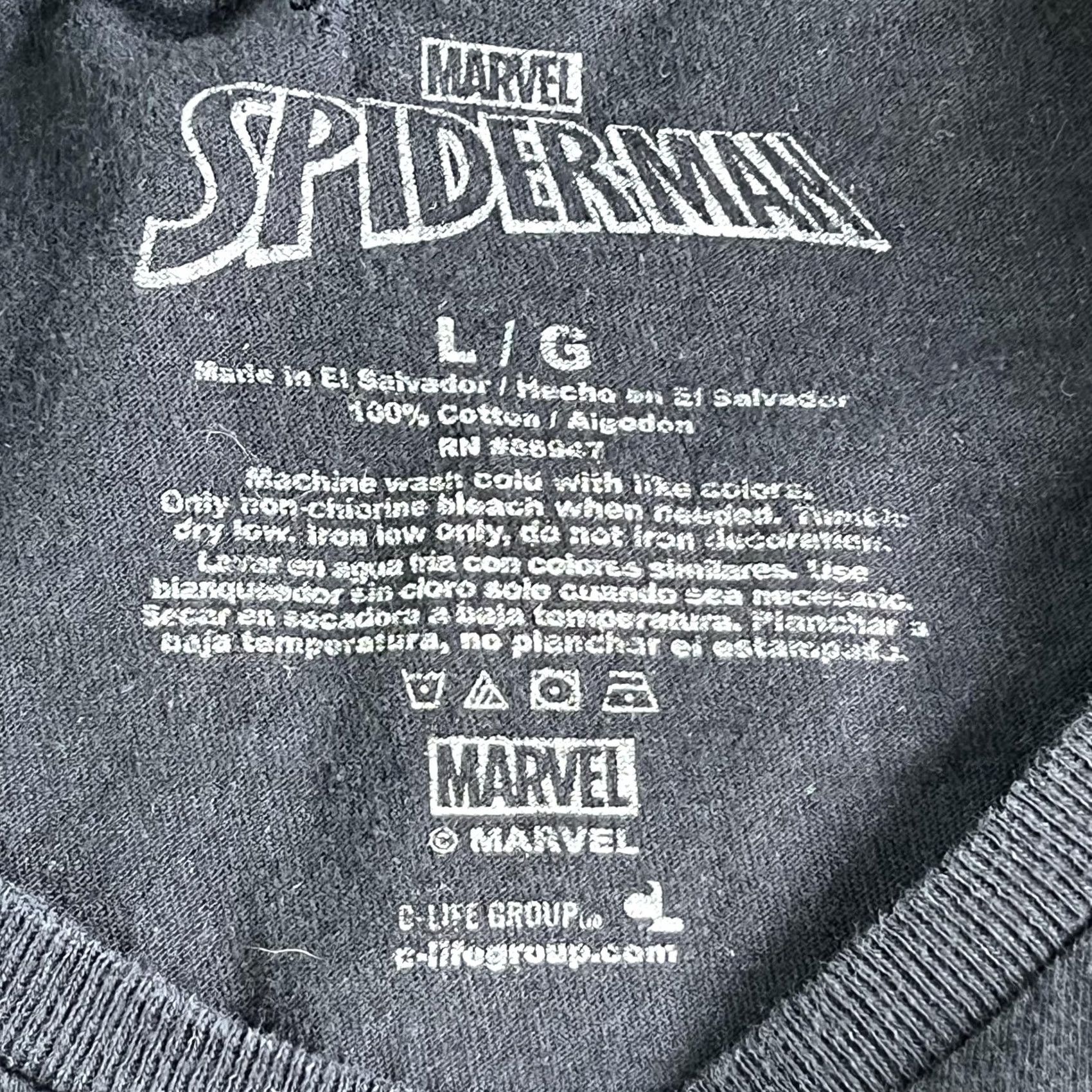 Vintage Marvel Spider-Man Shirt Mens Large Black Comic Book Cover Graphic Tee T-Shirt Size US L / EU 52-54 / 3 - 4 Thumbnail