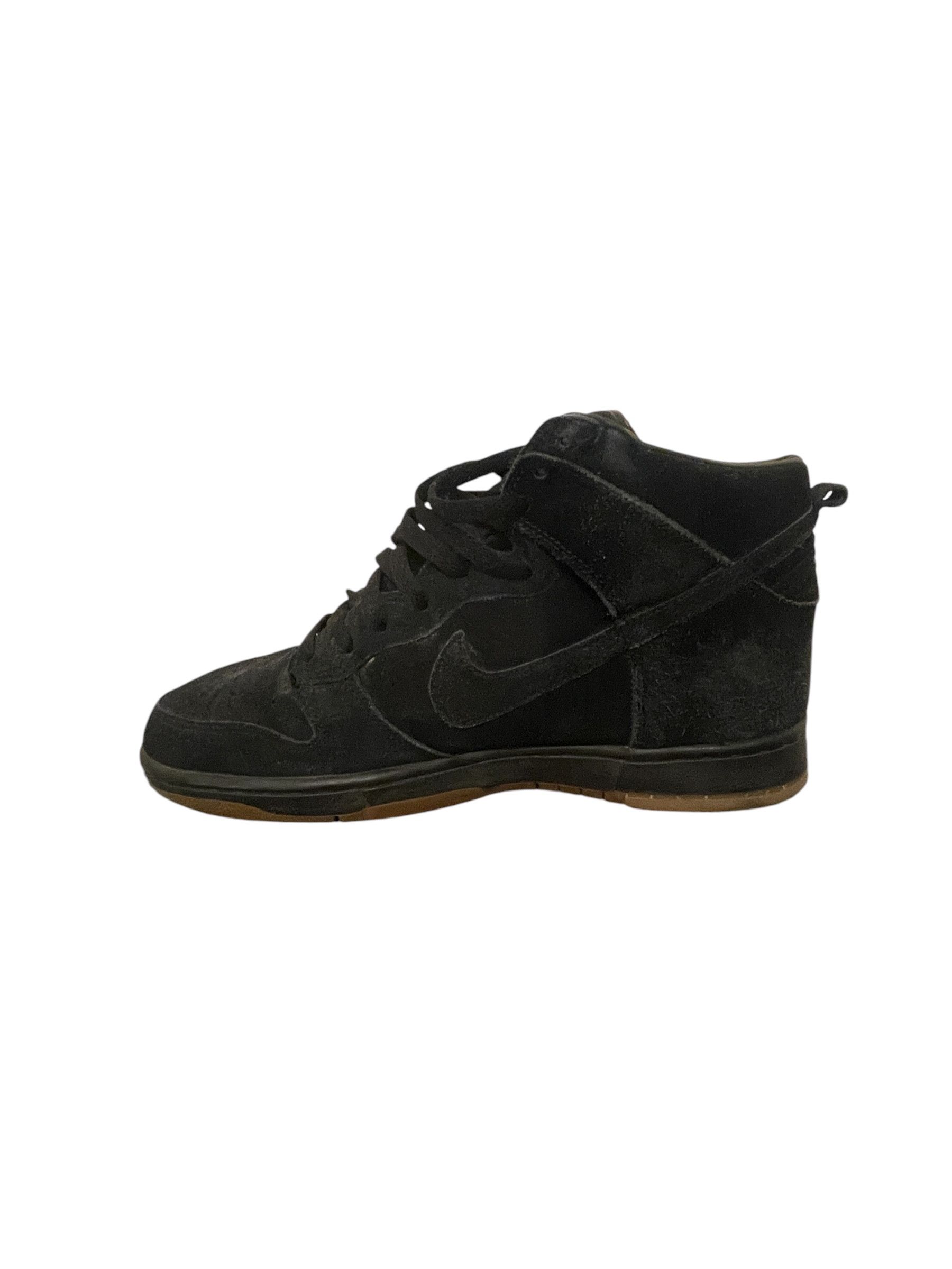 A.P.C. × Nike Nike Dunk High “Black Suede” – A Sleek and Versatile Classic Size US 10.5 / EU 43-44 - 14 Thumbnail