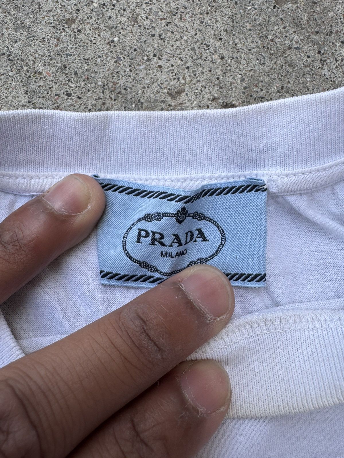 Prada Prada Flaming Heel Logo Tee Size US XS / EU 42 / 0 - 3 Thumbnail