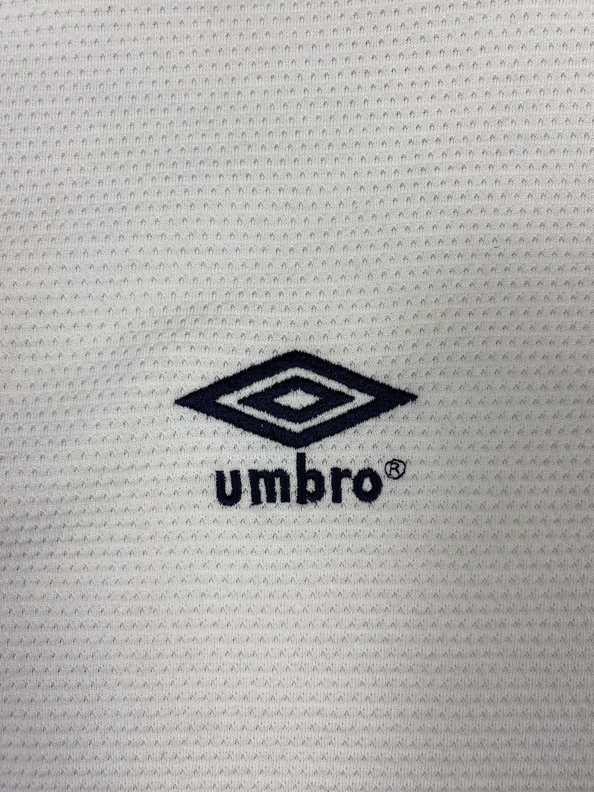 Umbro × Vintage Vintage Umbro England 1999/2001 Home Football Soccer Jersey Size US XL / EU 56 / 4 - 6 Thumbnail