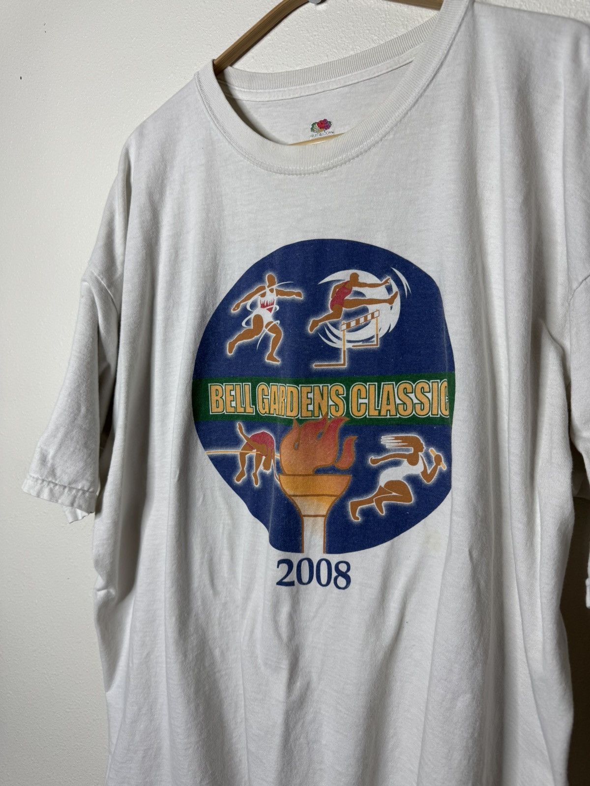 Vintage Vintage Y2K Bell Gardens Classic 2008 White T-Shirt 2XL Size US XXL / EU 58 / 5 - 2 Thumbnail