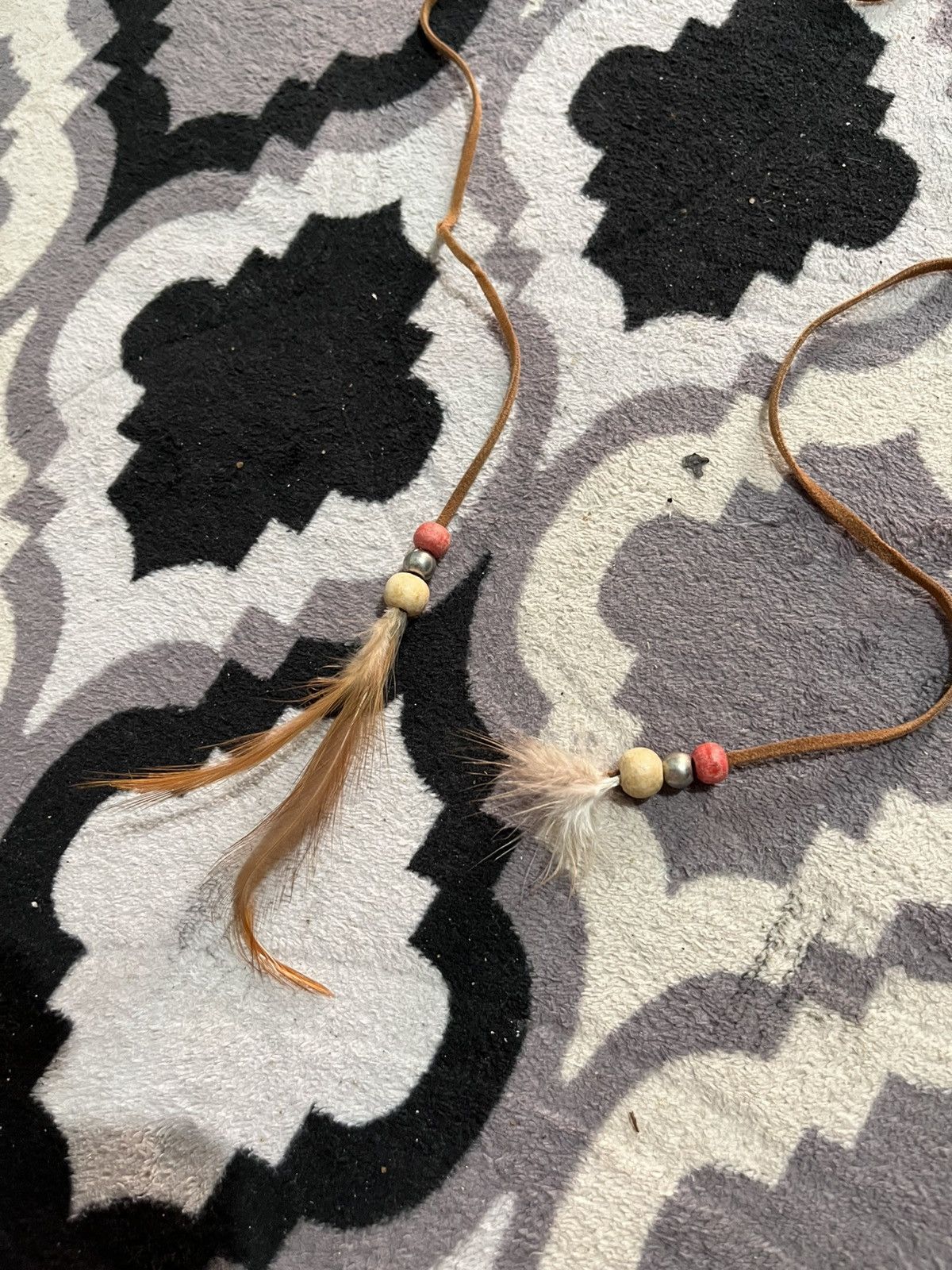 Japanese Brand unknwn leather accessory made with feathers kmrii style Size ONE SIZE - 3 Thumbnail