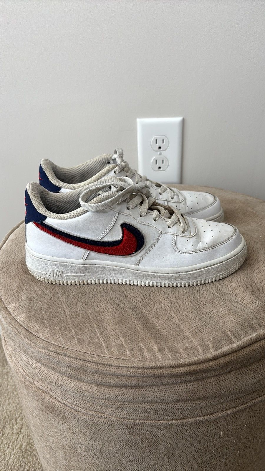 Nike Nike Air Force 1 Low Chenille Swoosh A03620-101 Size US 7.5 / IT 37.5 - 1 Thumbnail