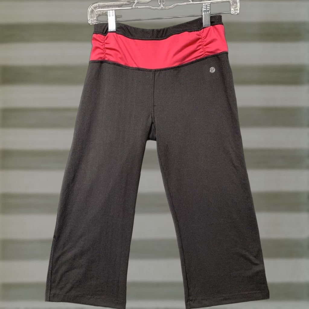 Bally Bally Total Fitness Pants Women’s Small Yoga Athletic Stretch Black Pink Capri Capris Size 28" / US 6 / IT 42 - 1 Thumbnail