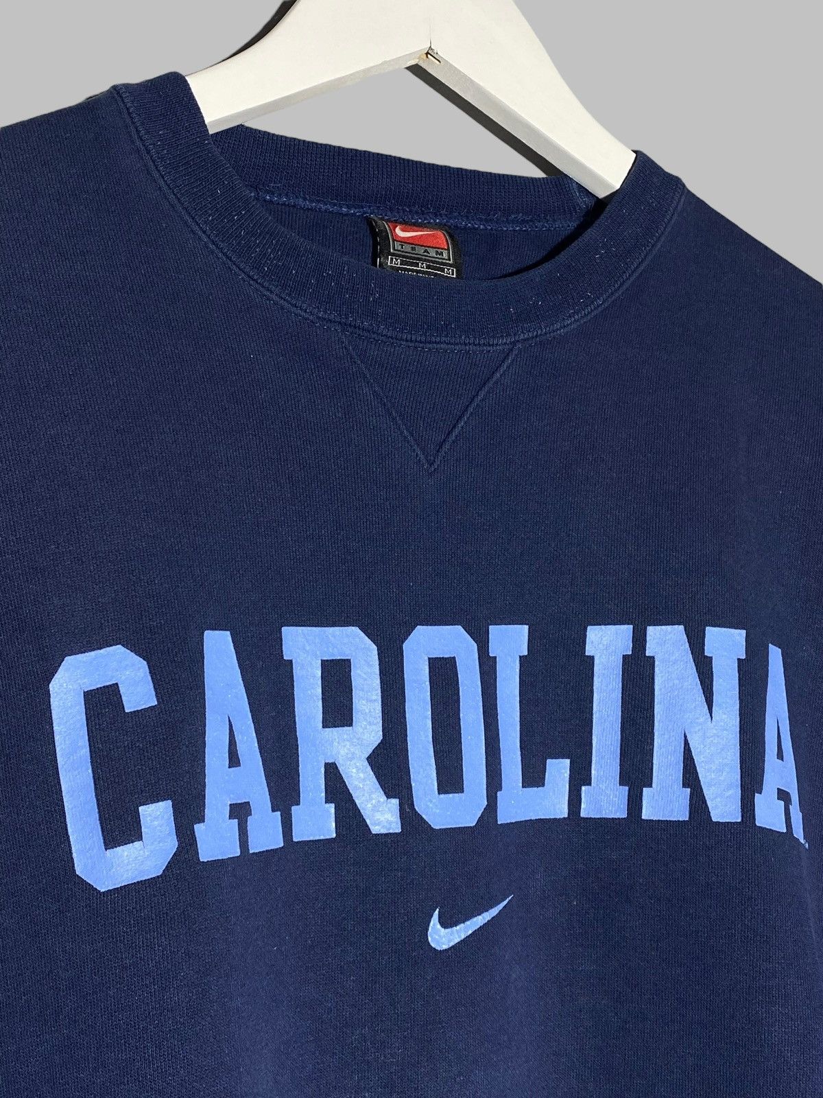 Nike 🔥 VINTAGE 00s NIKE CAROLINA SWOOSH CREWNECK SWEATSHIRT RARE Size US M / EU 48-50 / 2 - 4 Thumbnail
