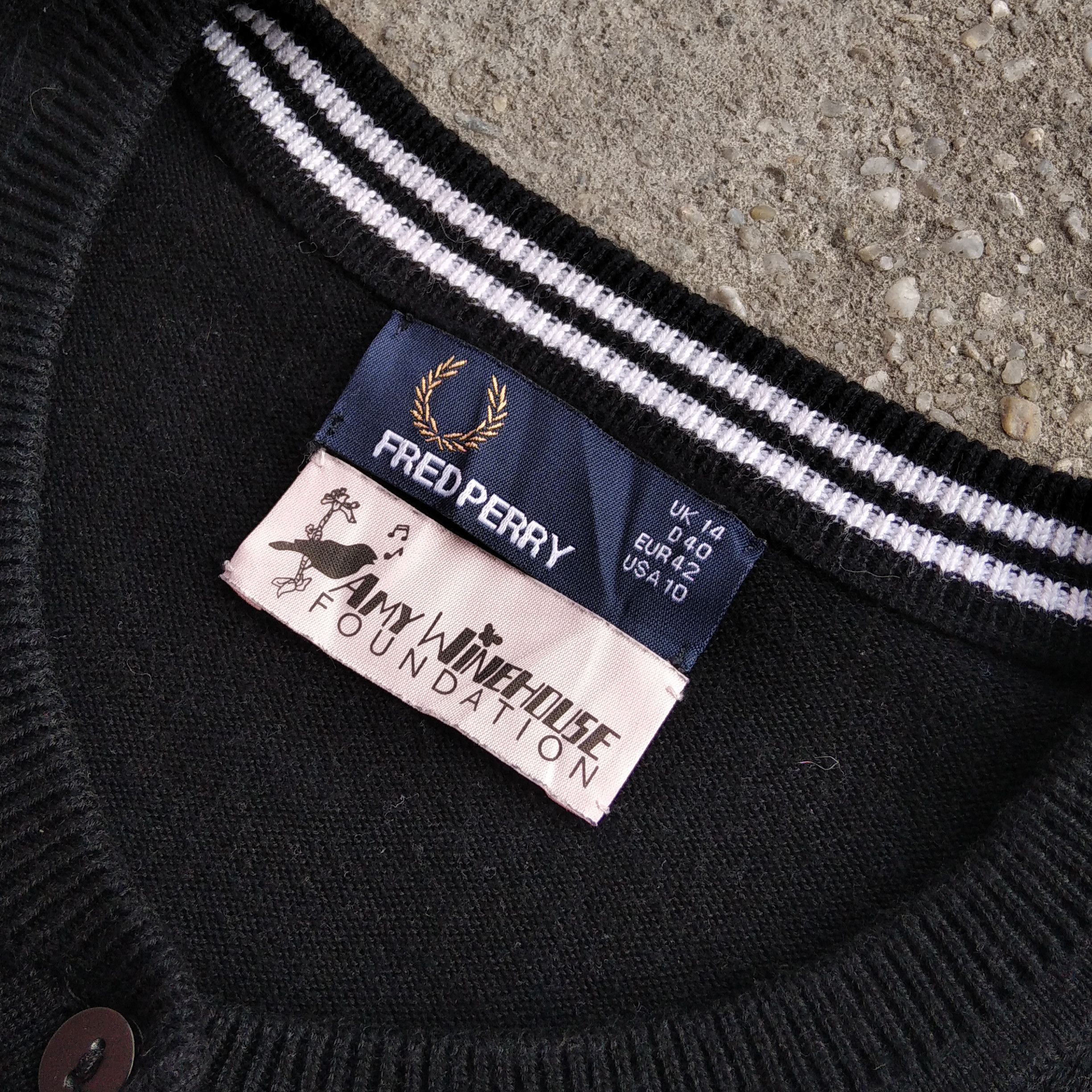 Fred Perry FRED PERRY X AMY WINEHOUSE Cardigan Size M / US 6-8 / IT 42-44 - 5 Thumbnail