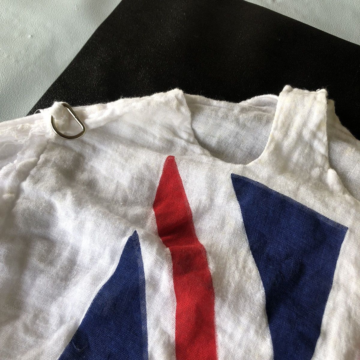 Vintage Vintage S.E.X Sex Pistols God Save The Queen Muslin Shirt Size US S / EU 44-46 / 1 - 5 Thumbnail