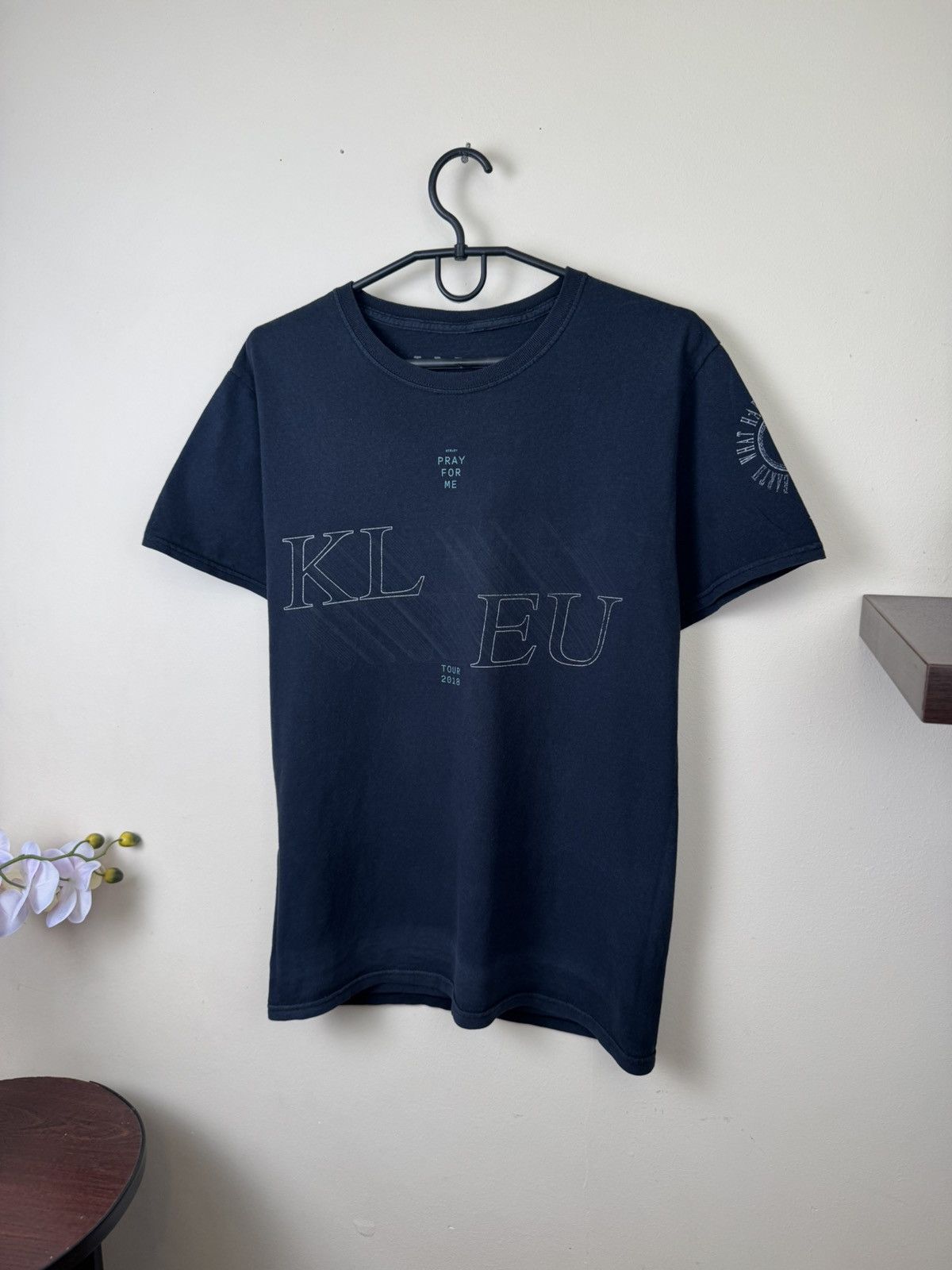 Band Tees Kendrick Lamar Damn Nobody Pray For Me Tour 2017 T Shirt Tee Size US M / EU 48-50 / 2 - 3 Thumbnail