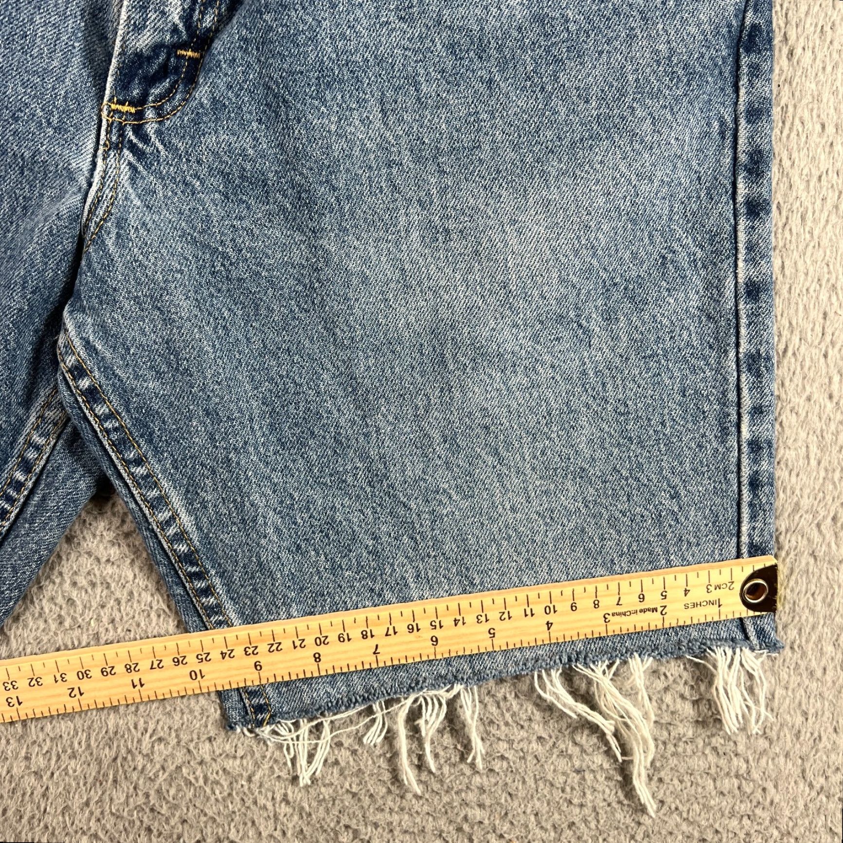 Lee VINTAGE Lee Men Shorts Bermuda 34 Blue Faded Denim Casual Beach Summer Size 34 Size US 34 / EU 50 - 2 Thumbnail
