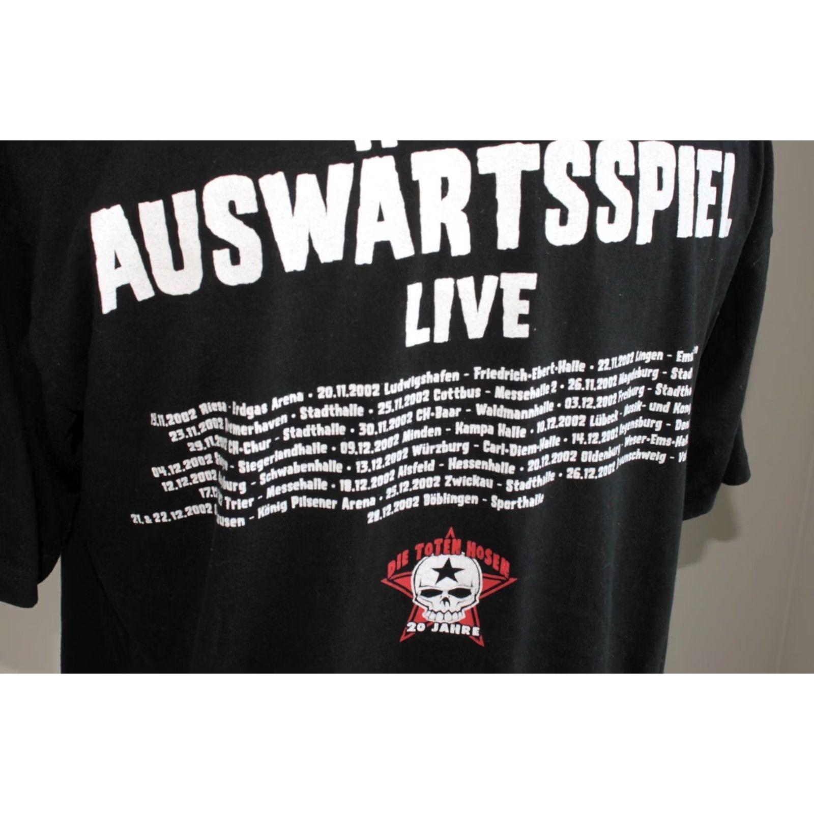 Vintage Vintage Die Toten Hosen mens shirt XL Black T-Shirt Punk Rock Cotton Shirt Mens XL Black Size US XL / EU 56 / 4 - 5 Thumbnail
