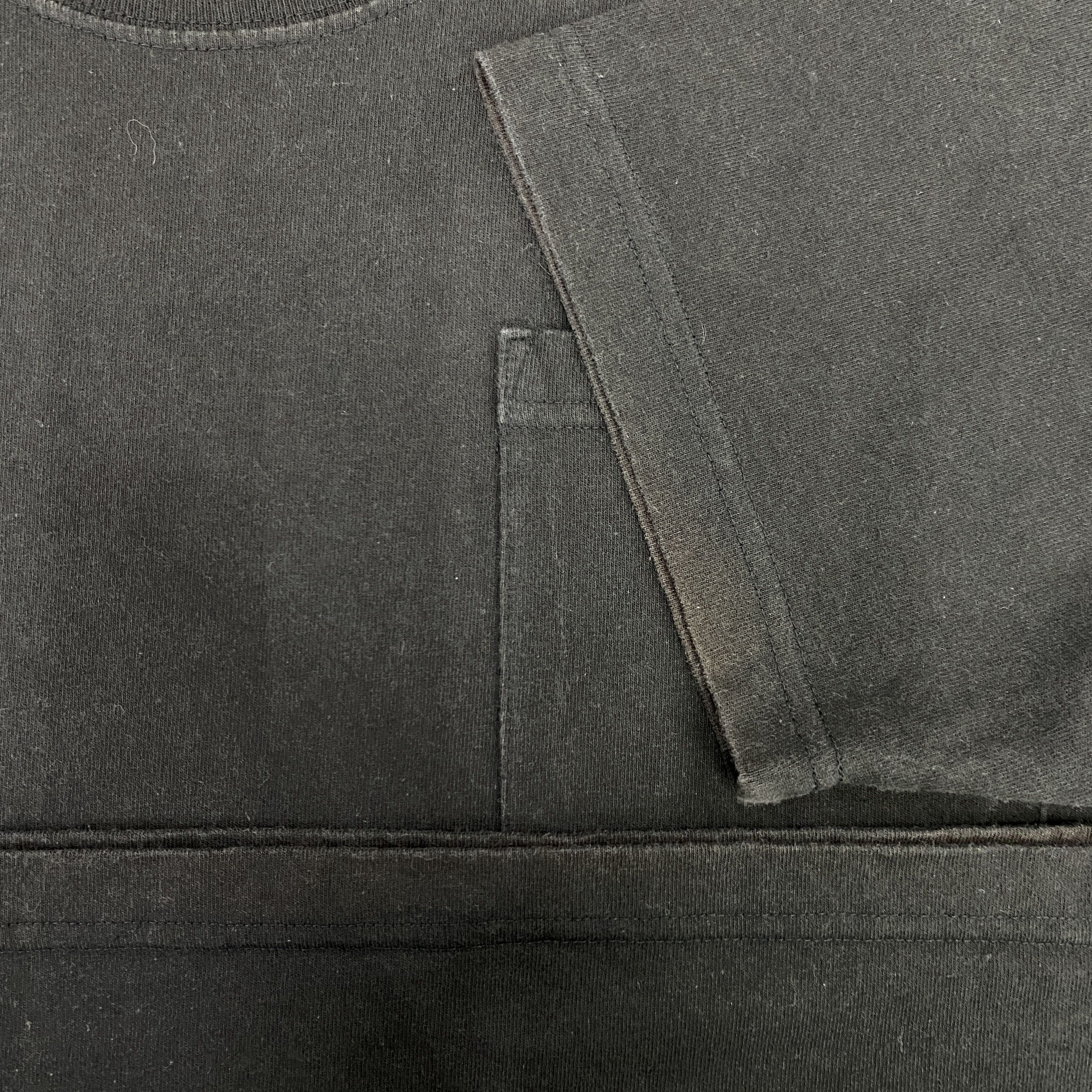 Carhartt Kaos Carhartt Made In Vietnam Original Tshirt -I015 Size US M / EU 48-50 / 2 - 6 Thumbnail