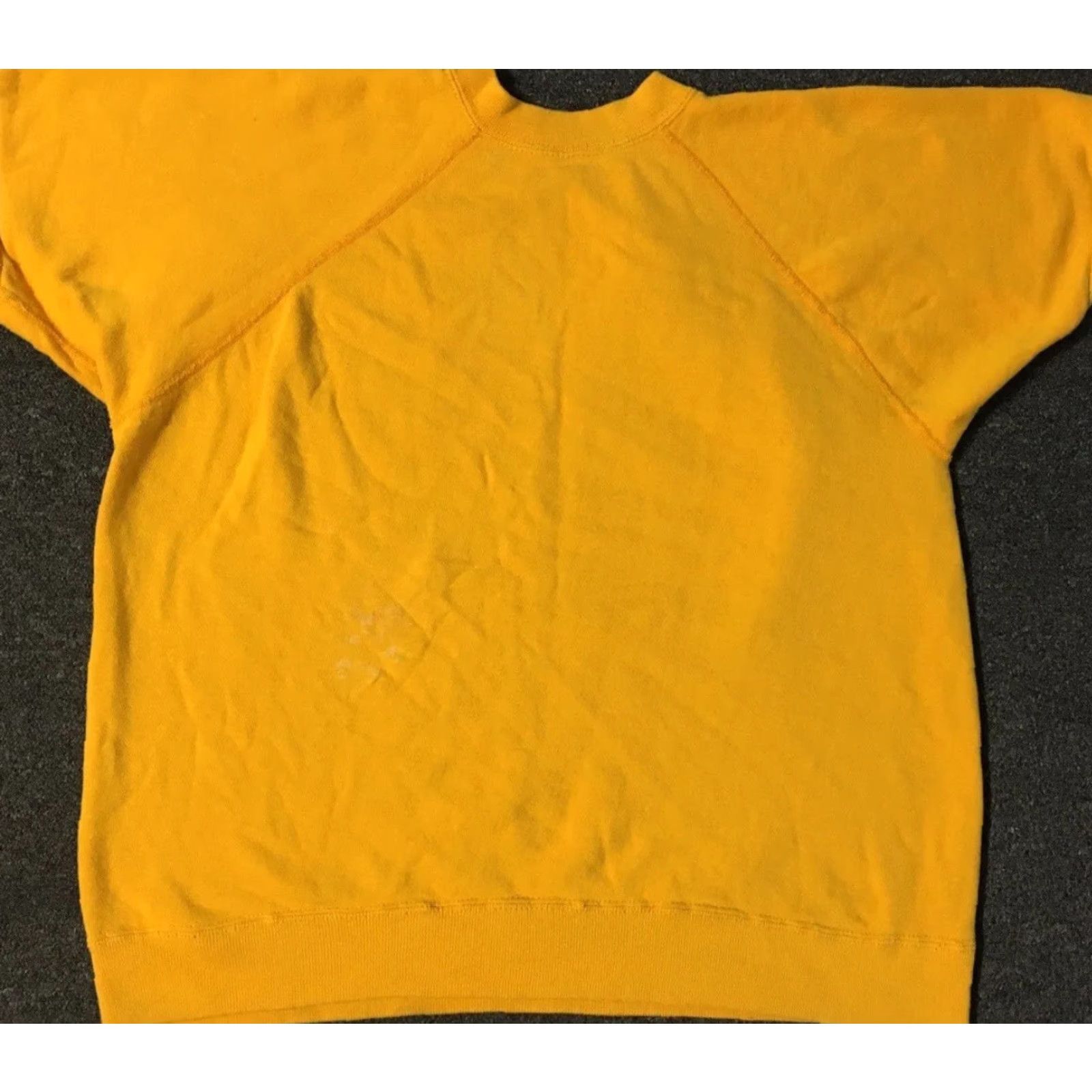 Vintage VINTAGE 70s Faded Distressed Short Sleeve Sweatshirt S USA Grunge Skate Surf Punk Biker Shirt Men Yellow 90s 80s Punk Rock USA College Vintage Size US S / EU 44-46 / 1 - 2 Thumbnail