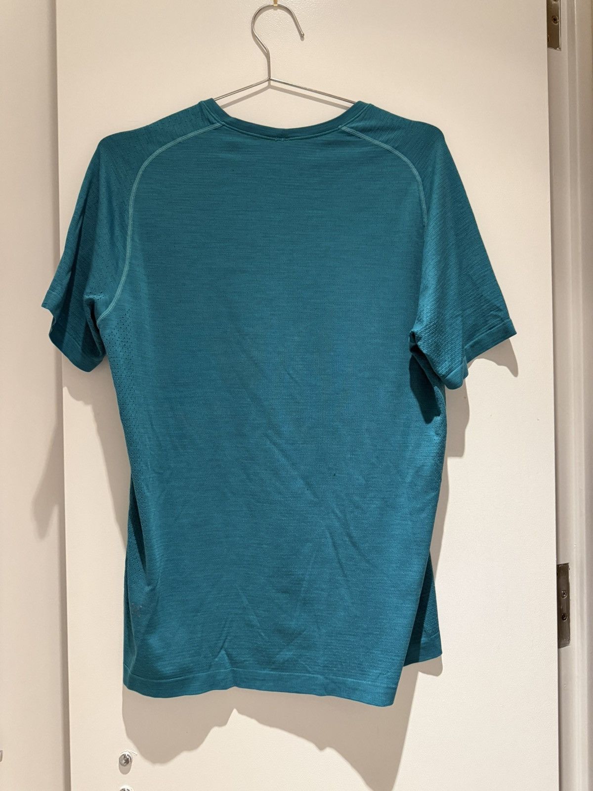 Lululemon Lululemon Short Sleeve Shirt Size US S / EU 44-46 / 1 - 4 Thumbnail