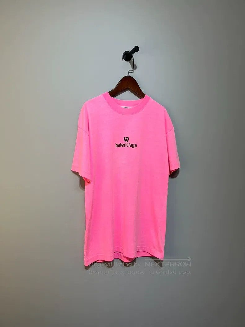 Balenciaga Balenciaga Pink Short Sleeve T-Shirt Size US S / EU 44-46 / 1 - 2 Thumbnail