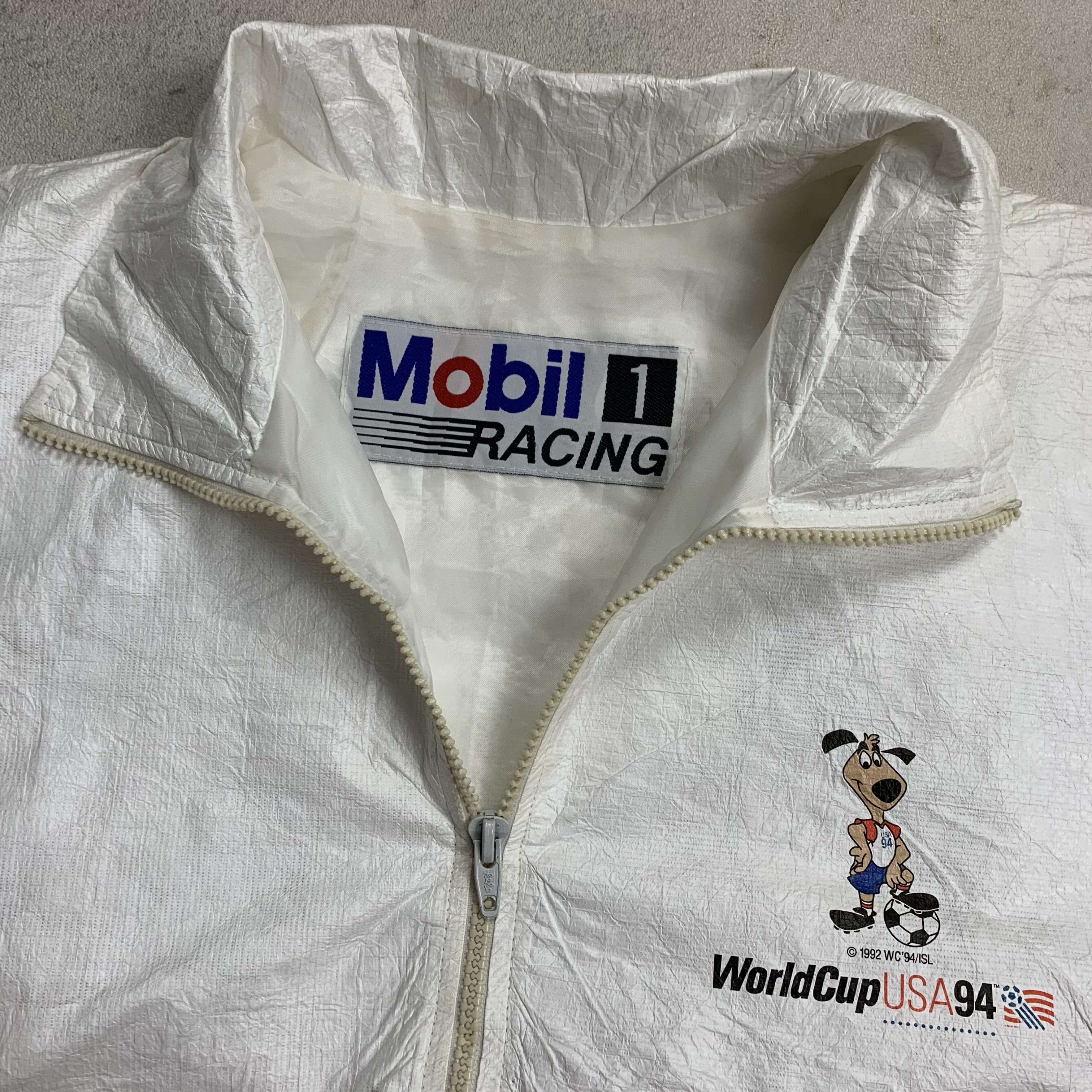 Vintage Vintage World Cup USA 94 Los Angeles Tyvek Jacket Size US L / EU 52-54 / 3 - 6 Thumbnail