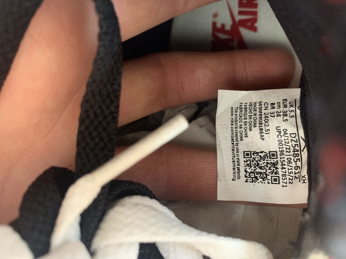 Nike Nike Air Jordan 1 Retro High Chicago Lost and Found Size US 6 / EU 39 - 13 Thumbnail