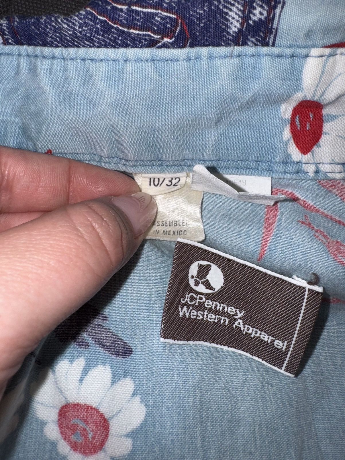 JCPenney VTG 90s JCPenny Western wear women pearl snap all over graph Size S / US 4 / IT 40 - 7 Thumbnail