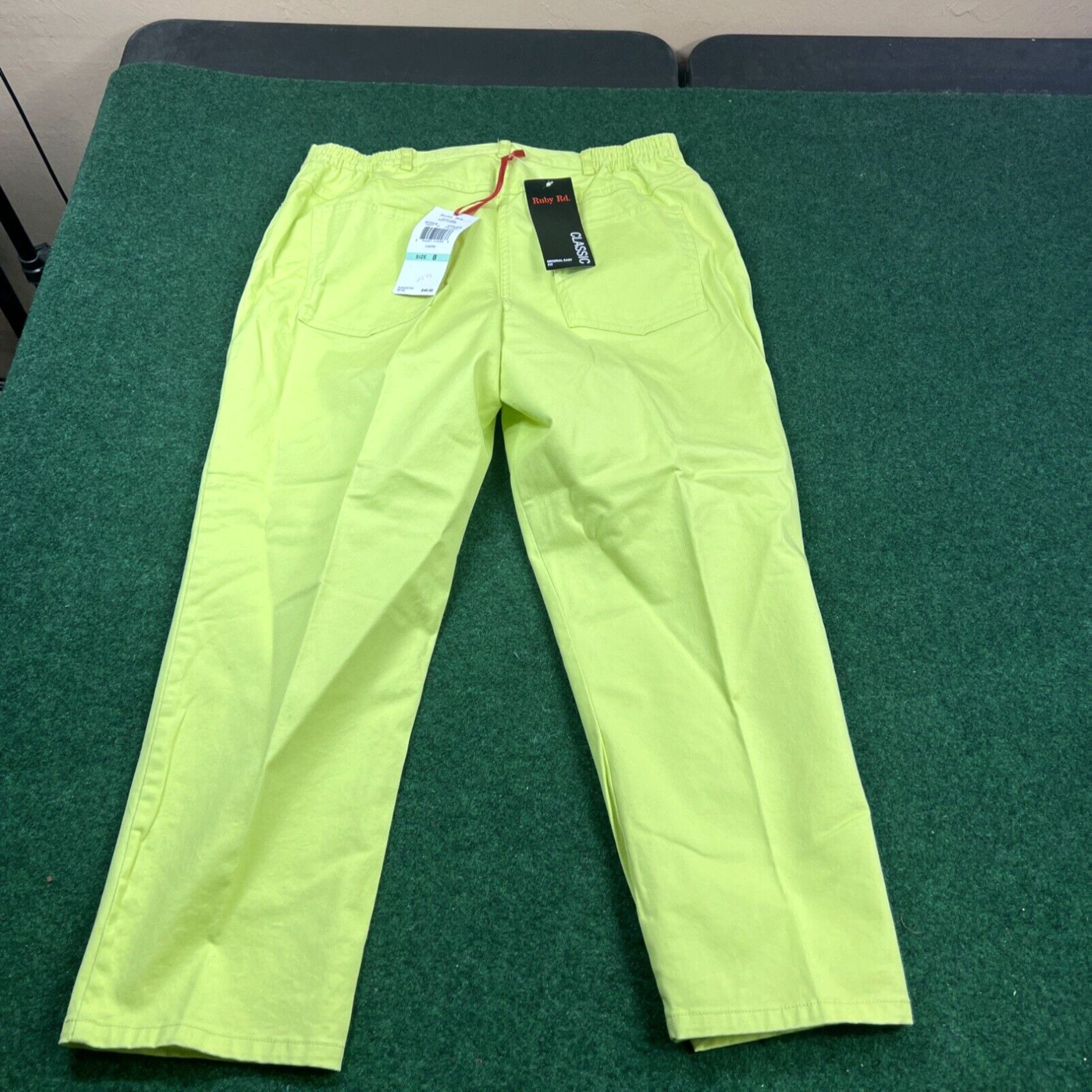 Vintage Ruby Rd Womans Size 8 Capri Pants New W Tags $48 Lime Green 28X24 Inches Size 30" / US 8 / IT 44 - 1 Thumbnail