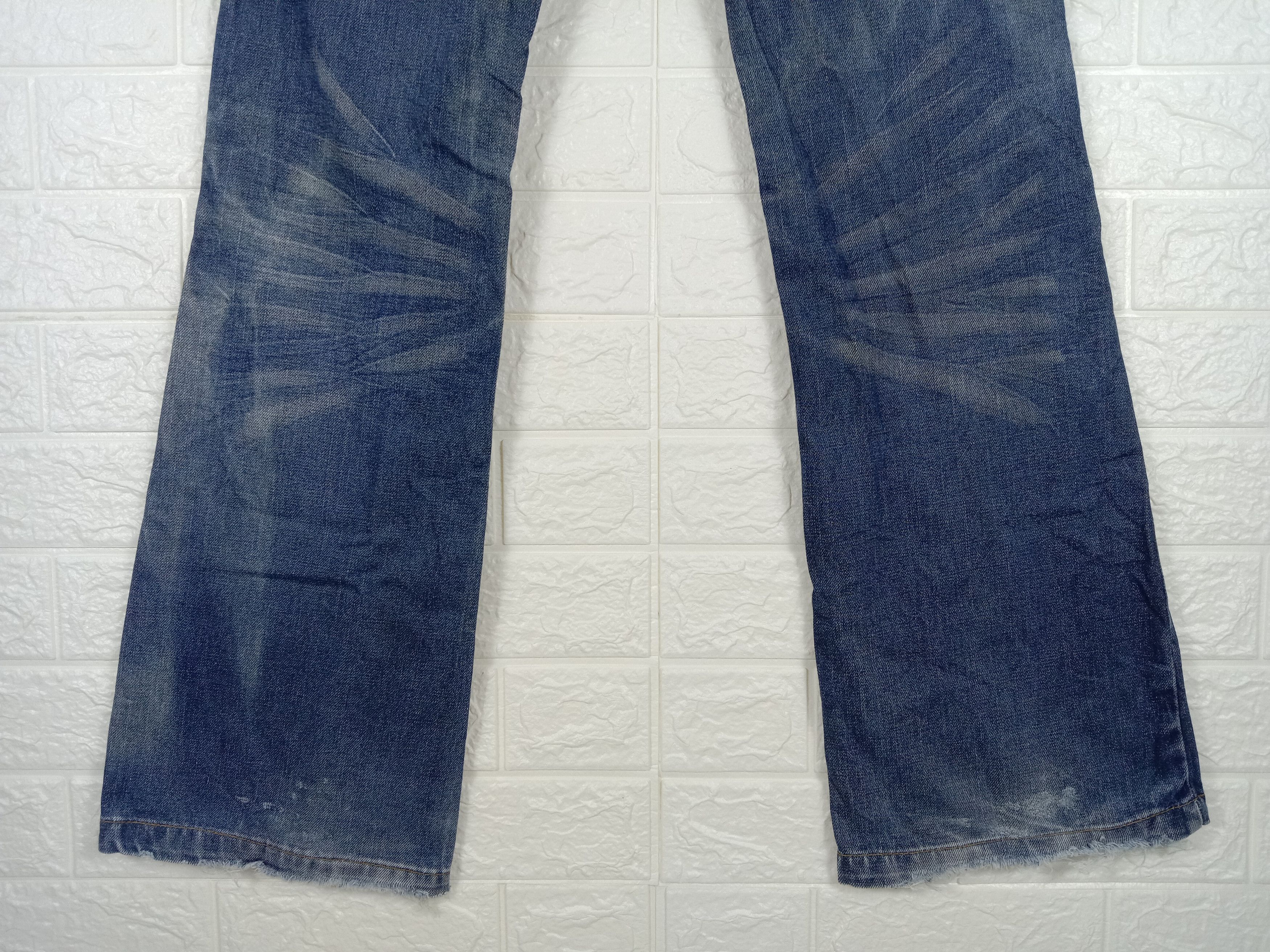Japanese Brand Vintage Red Pepper Blue Wash Flare Jeans Bell Bottom Denim Size 28" / US 6 / IT 42 - 8 Thumbnail